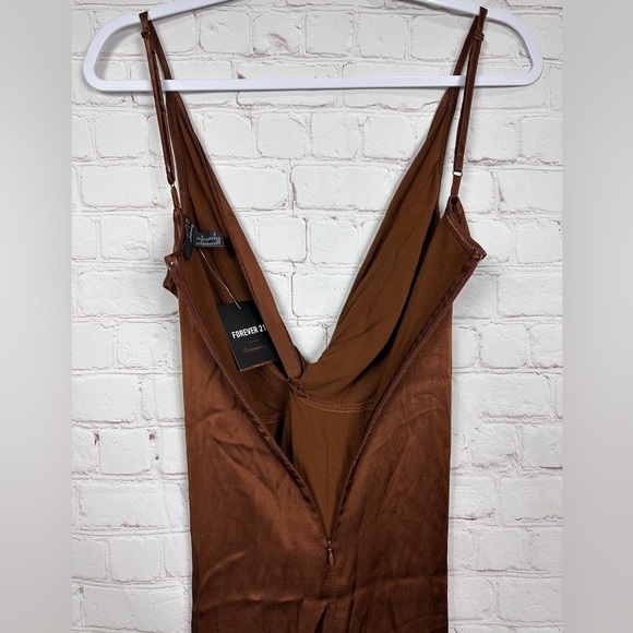 Forever 21 Contemporary bronze satin viscose midi length slip dress, sz XS, NWT - Picture 8 of 9